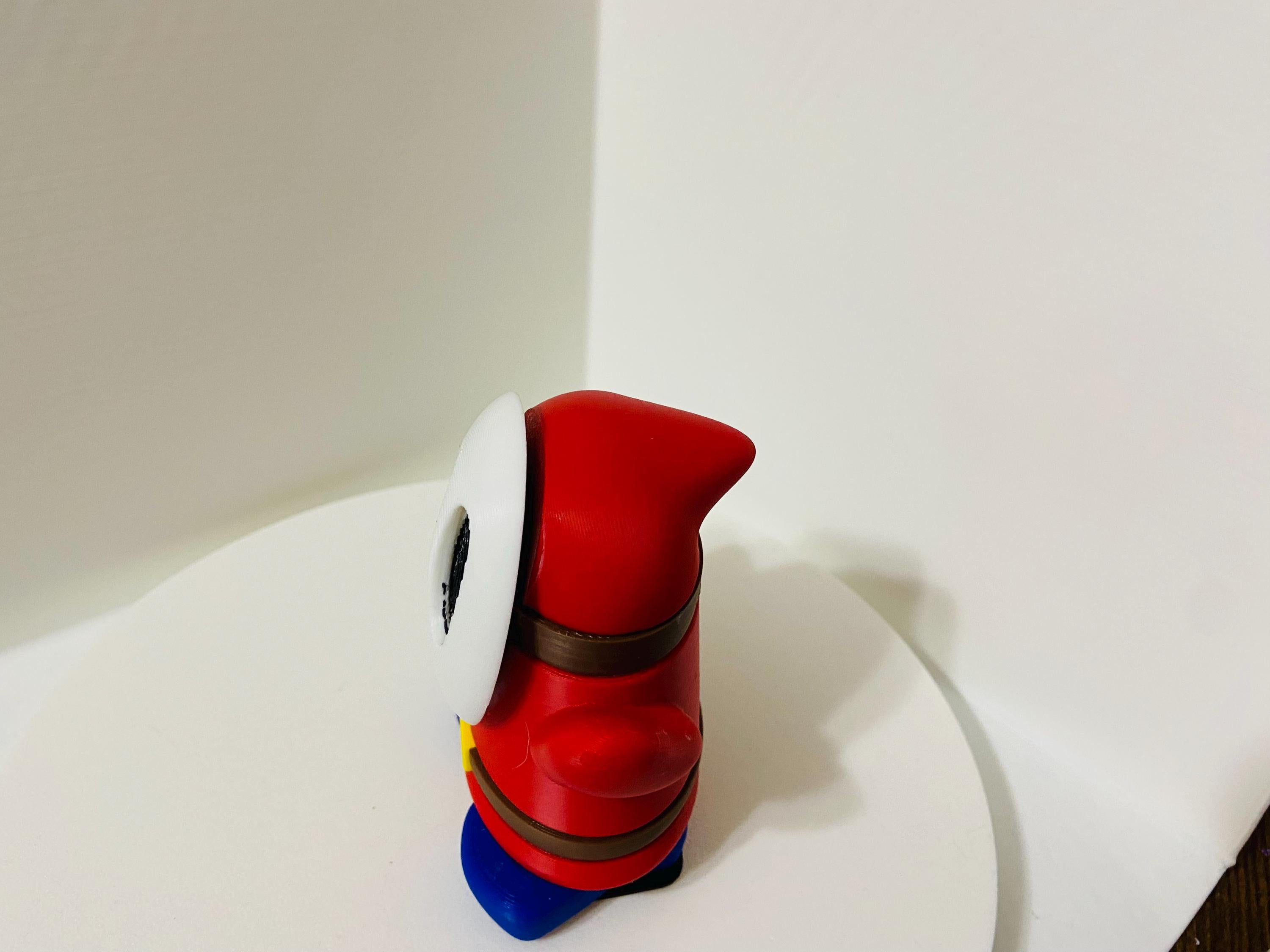 Super Mario Maskass Figurine: Limited Edition Gamer Collectible